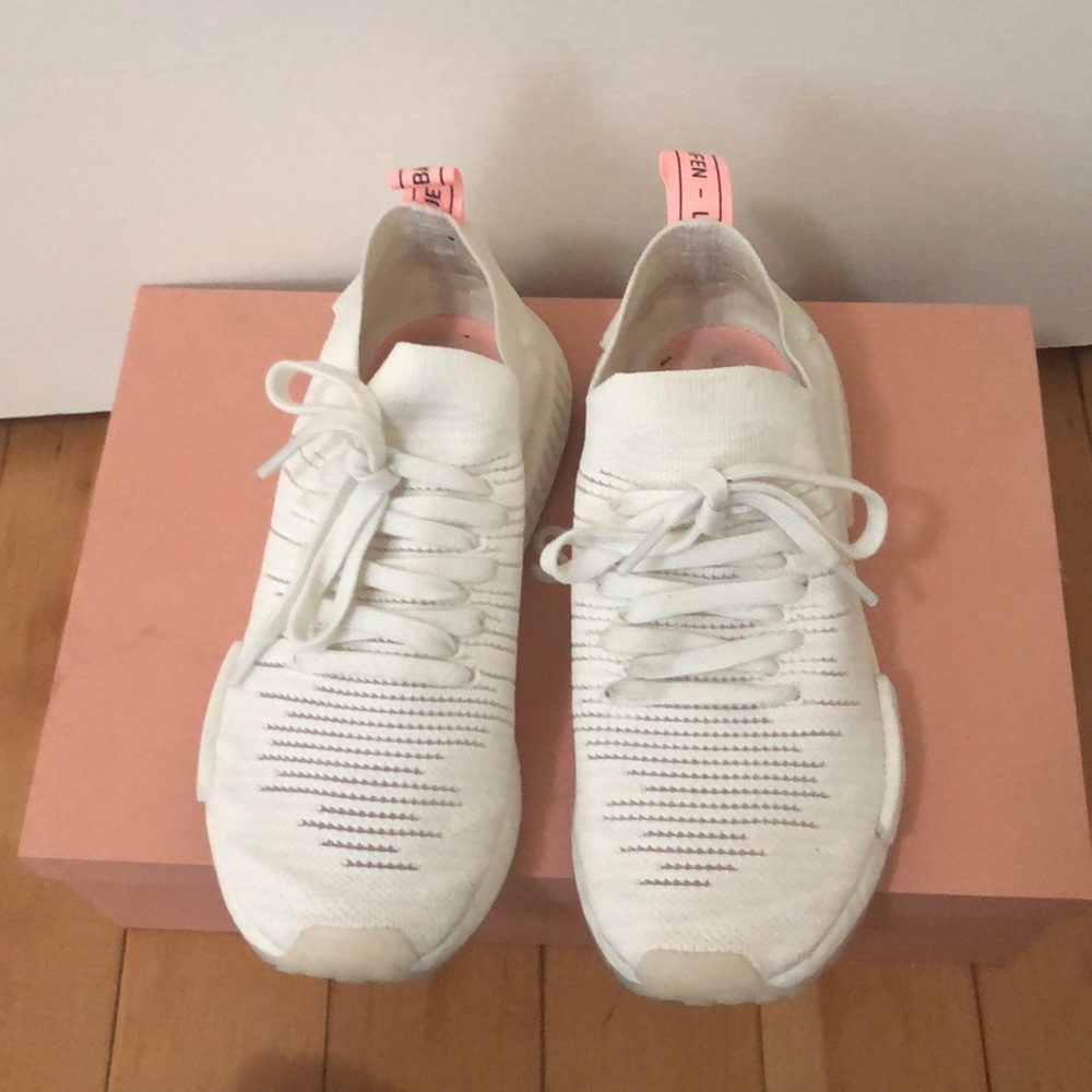 White Adidas Primeknit NMD